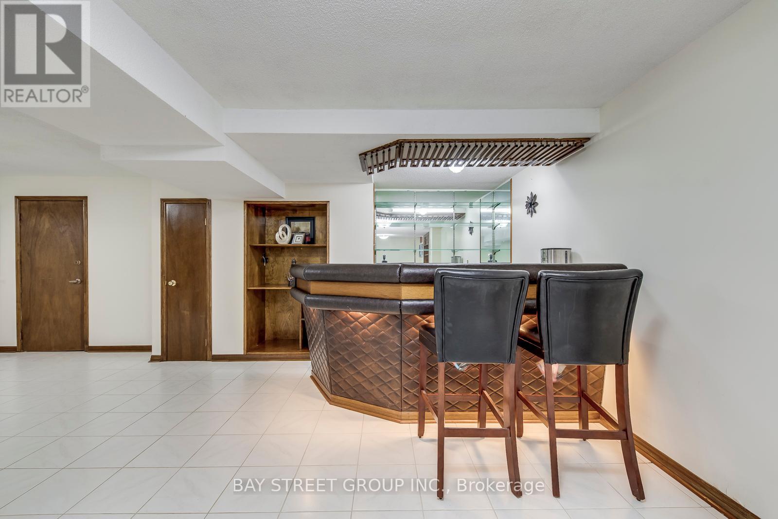1394 Peartree Circle, Oakville, Ontario  L6M 2J1 - Photo 38 - W12417937