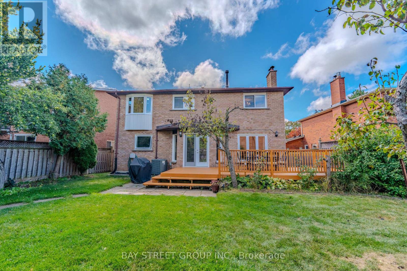 1394 Peartree Circle, Oakville, Ontario  L6M 2J1 - Photo 46 - W12417937