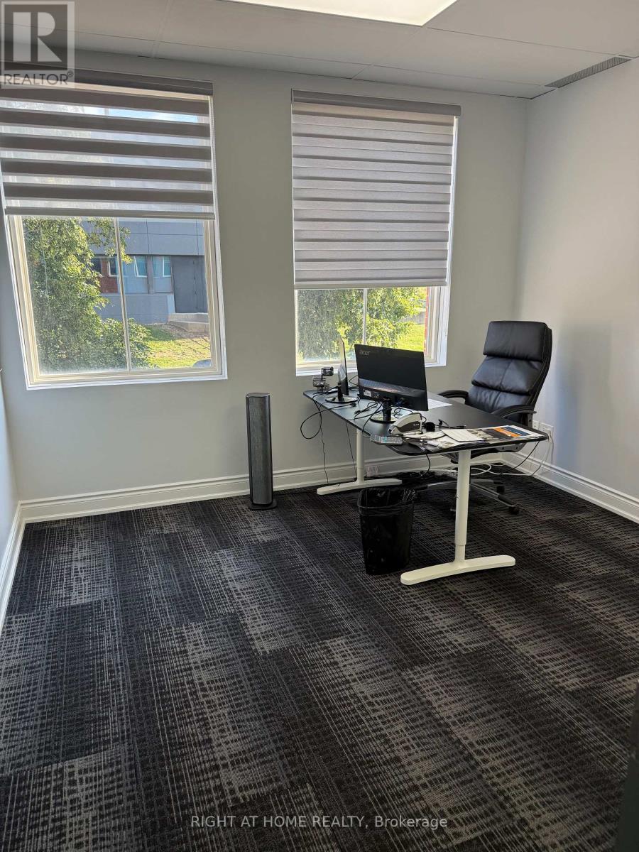 2/200 - 5025 Orbitor Drive, Mississauga (Airport Corporate), Ontario  L4W 4Y5 - Photo 5 - W12417943