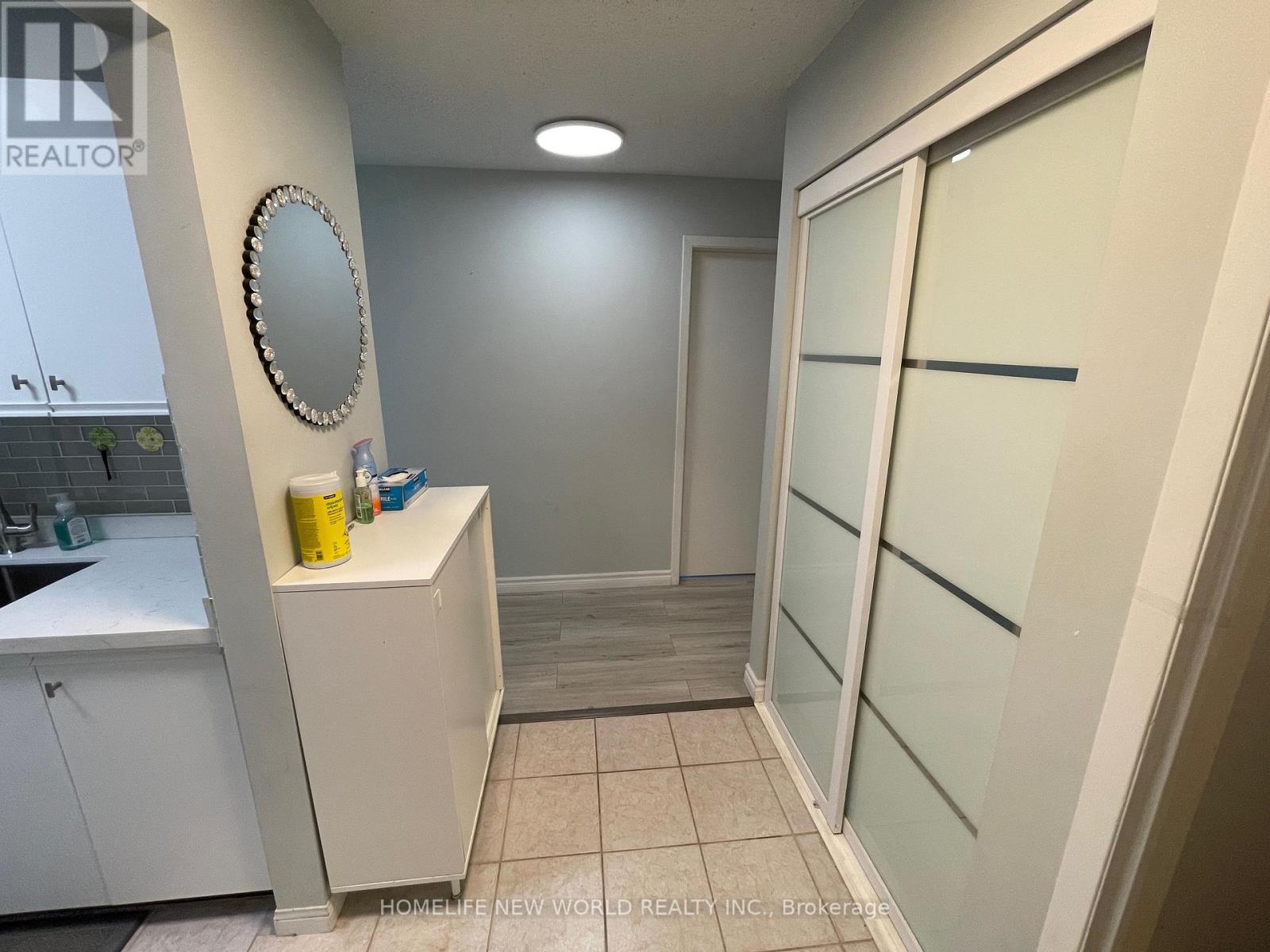 317 - 733 Deveron Crescent, London South, Ontario  N5Z 4X7 - Photo 16 - X12417938