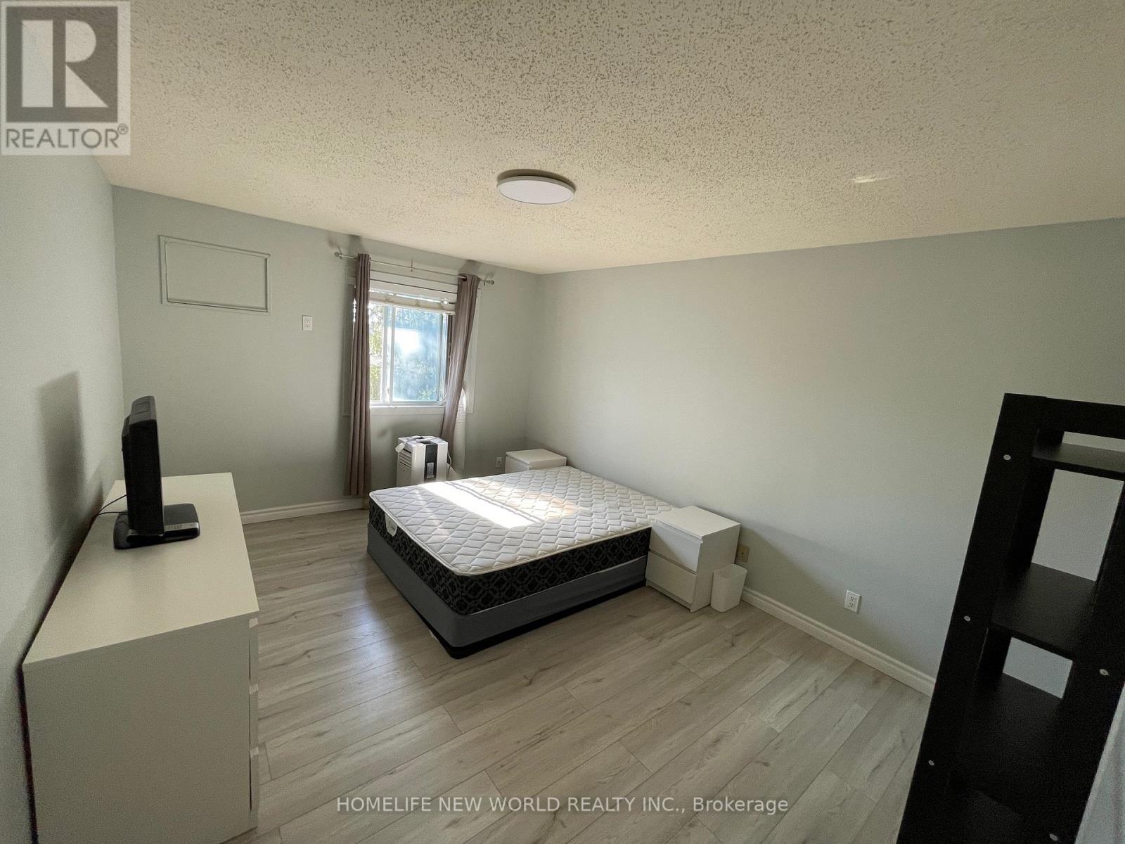 317 - 733 Deveron Crescent, London South, Ontario  N5Z 4X7 - Photo 21 - X12417938