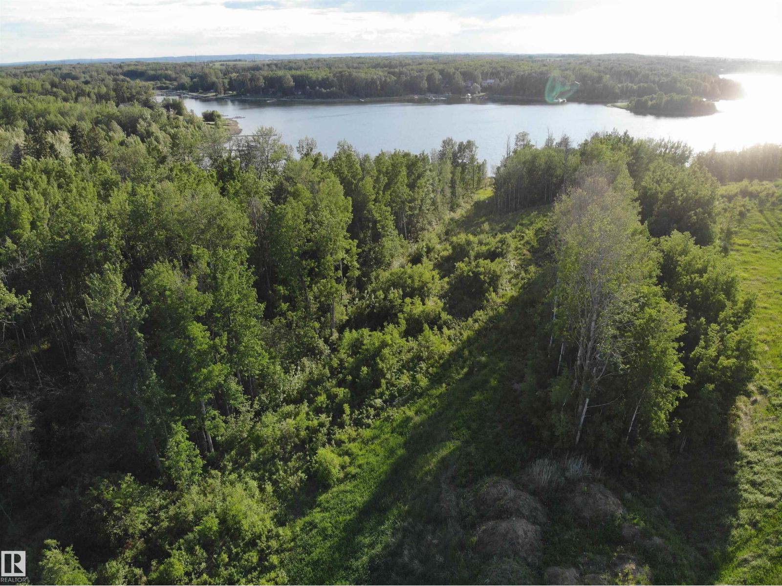 103 2307 Twp 522, Rural Parkland County, Alberta  T7Y 3L7 - Photo 2 - E4440184