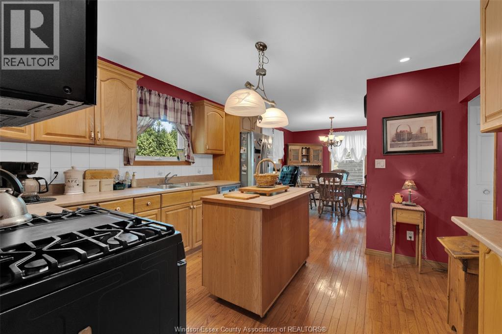 1665 Lesperance Road, Tecumseh, Ontario  N8N 1Y2 - Photo 12 - 25023976