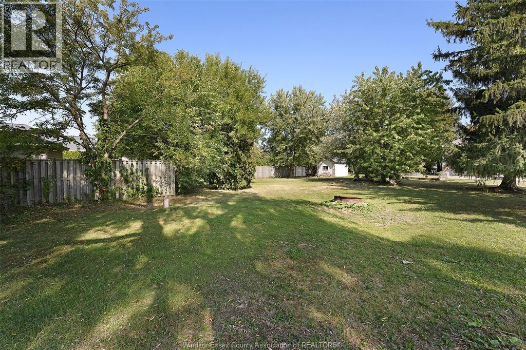 1665 Lesperance Road, Tecumseh, Ontario  N8N 1Y2 - Photo 28 - 25023976