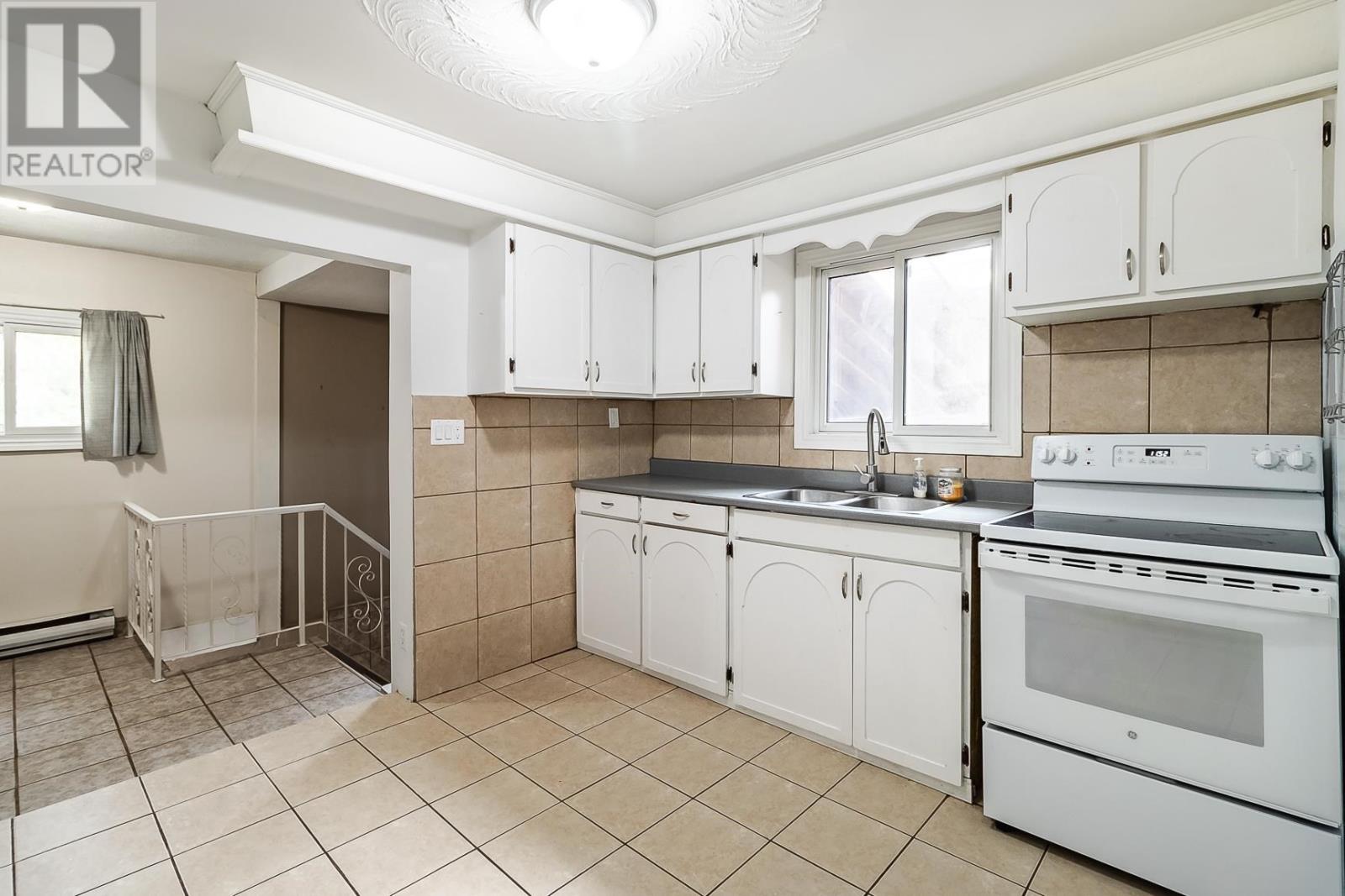 22 Lloyd St, Sault Ste. Marie, Ontario  P6C 3X8 - Photo 8 - SM252301