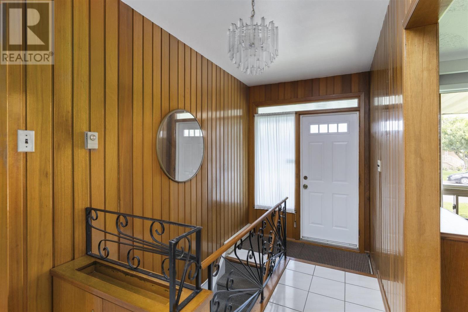 119 Prentice Ave, Sault Ste. Marie, Ontario  P6C 4P6 - Photo 2 - SM252562