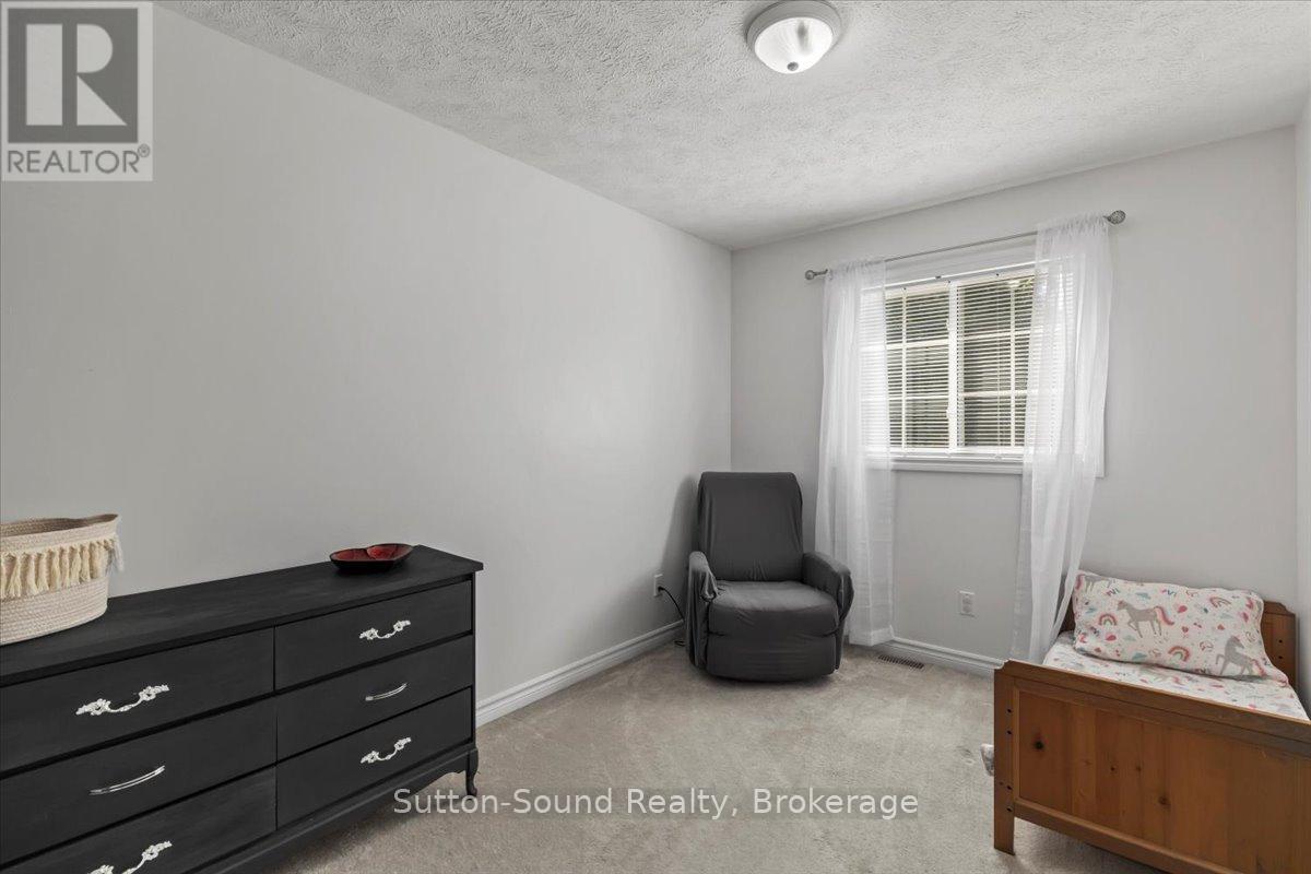 224 2nd Street W, Owen Sound, Ontario  N4K 0A6 - Photo 16 - X12417979