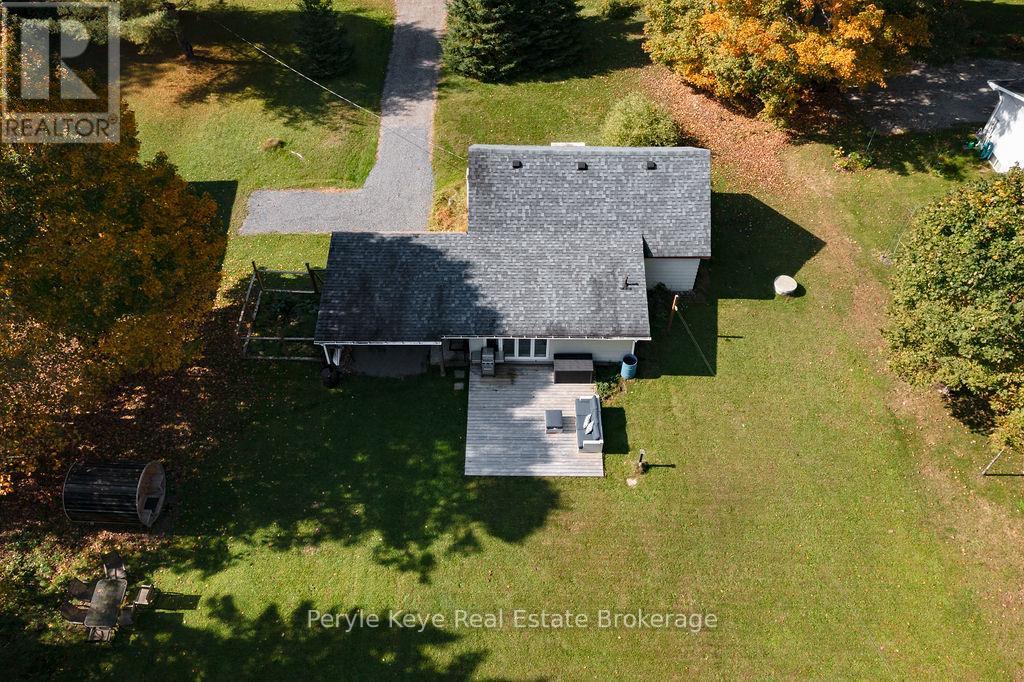71 Deer Lake Road, Huntsville (Stephenson), Ontario  P0B 1L0 - Photo 16 - X12417986