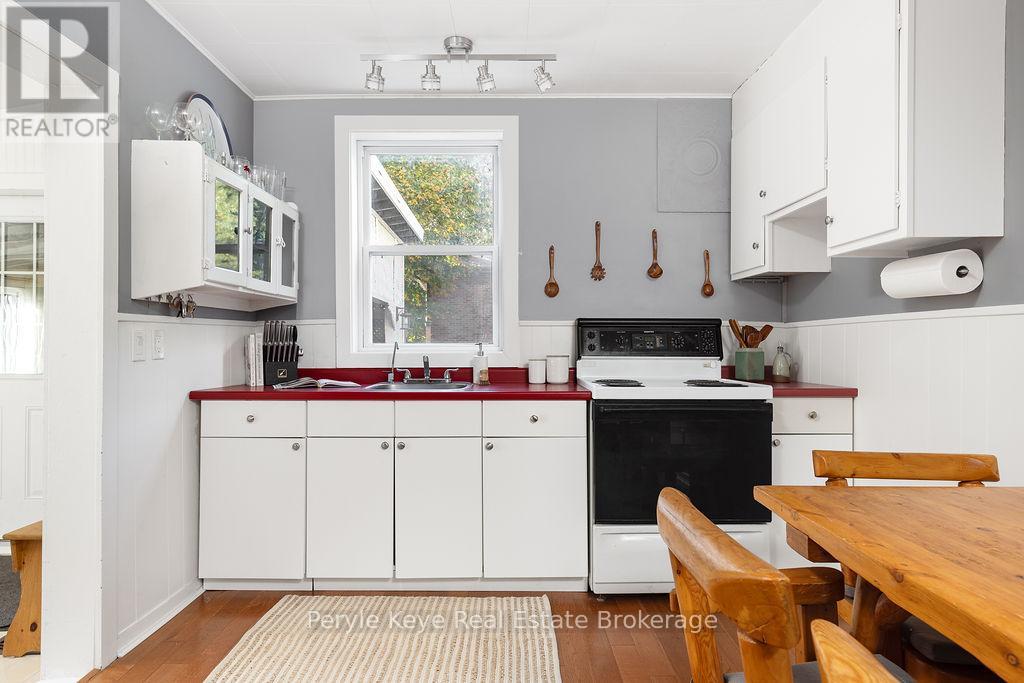 71 Deer Lake Road, Huntsville (Stephenson), Ontario  P0B 1L0 - Photo 27 - X12417986