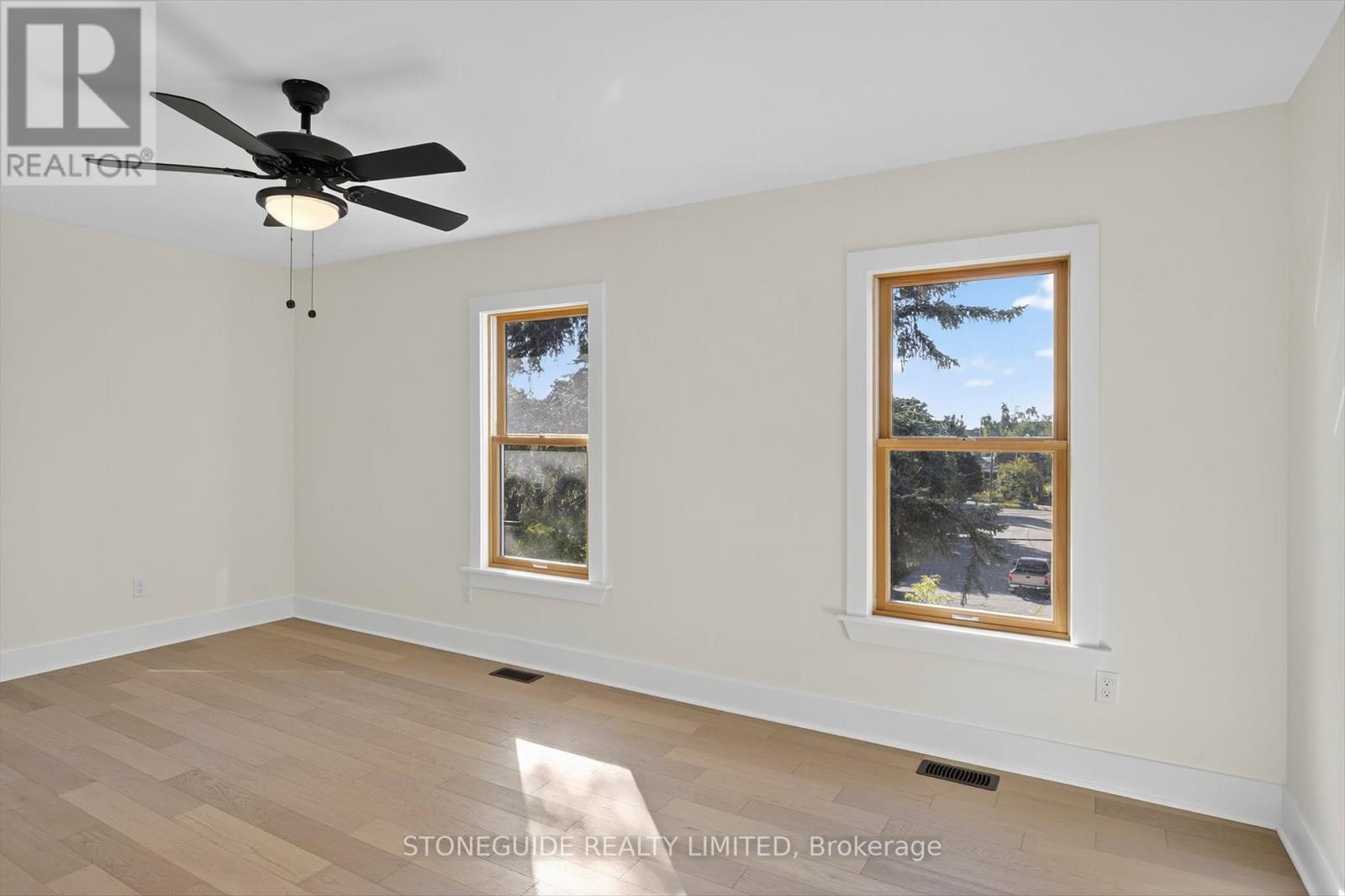 550 Bolivar Street, Peterborough, Ontario  K9J 4R8 - Photo 22 - X12417976