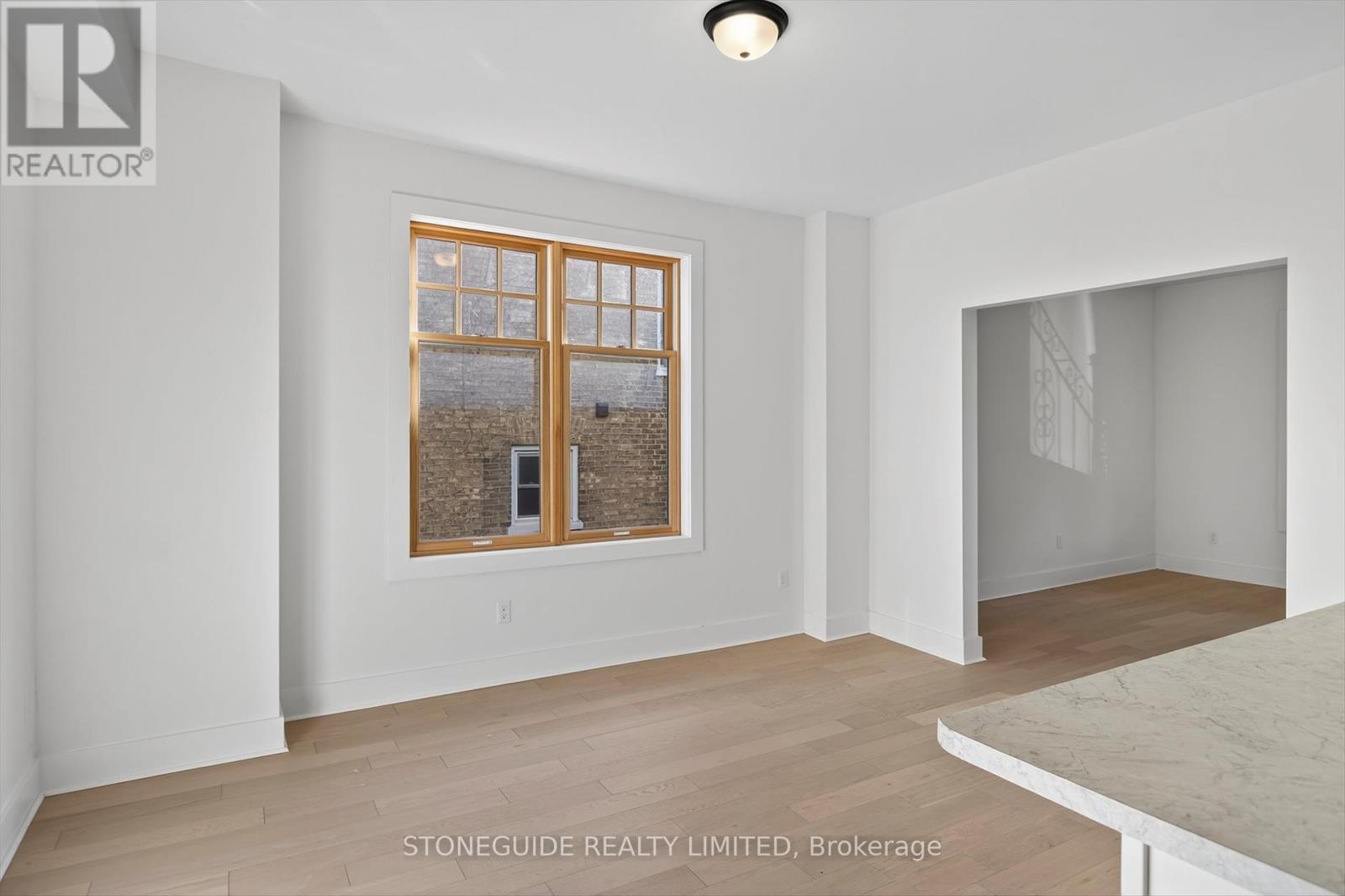 550 Bolivar Street, Peterborough, Ontario  K9J 4R8 - Photo 8 - X12417976