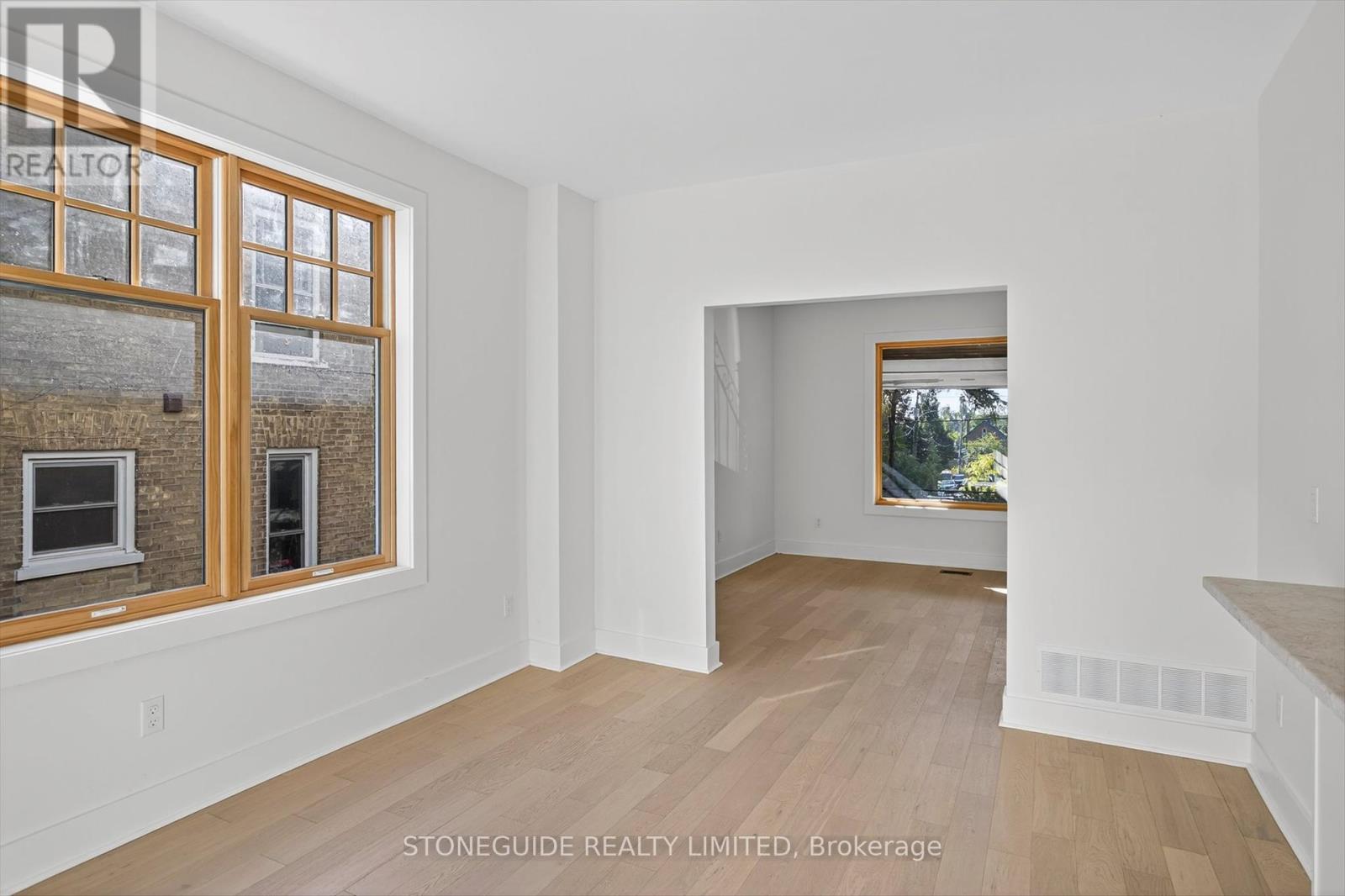 550 Bolivar Street, Peterborough, Ontario  K9J 4R8 - Photo 9 - X12417976