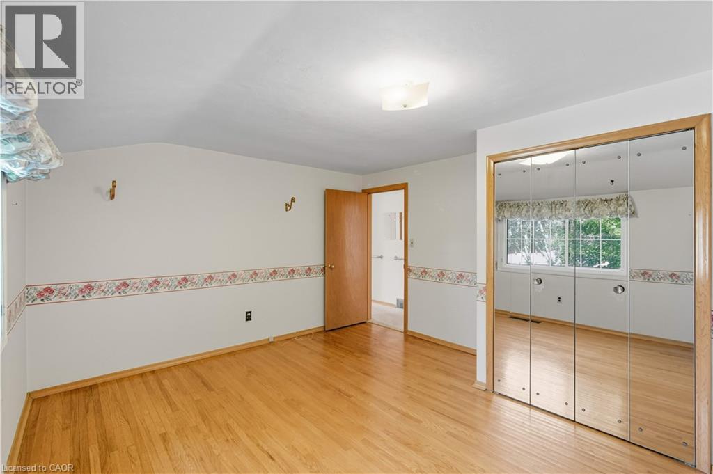 33 Goldfinch Road, Hamilton, Ontario  L9A 3W8 - Photo 28 - 40772097