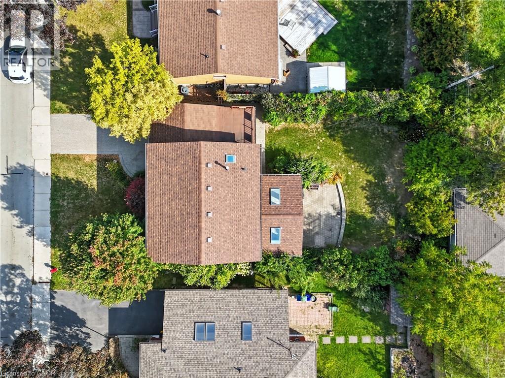 33 Goldfinch Road, Hamilton, Ontario  L9A 3W8 - Photo 39 - 40772097