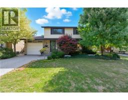 33 GOLDFINCH Road, Hamilton, Ontario