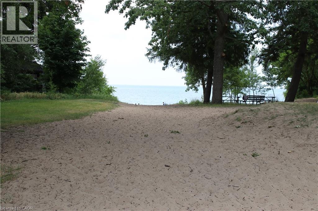 665 Lakeshore Road, Sarnia, Ontario  N7V 2T1 - Photo 11 - 40770057