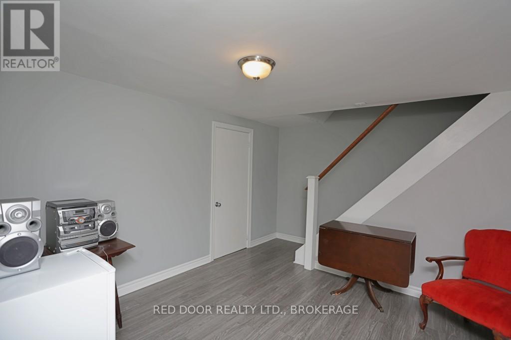 41 Luton Crescent, St. Thomas, Ontario  N5R 5J9 - Photo 22 - X12417965