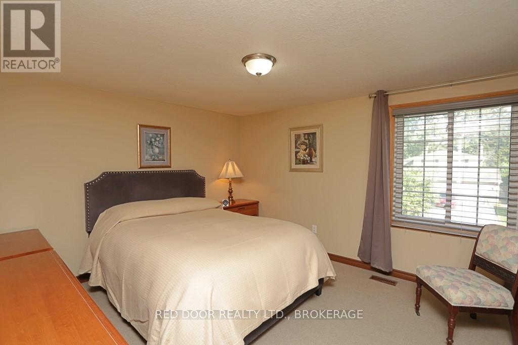 41 Luton Crescent, St. Thomas, Ontario  N5R 5J9 - Photo 27 - X12417965