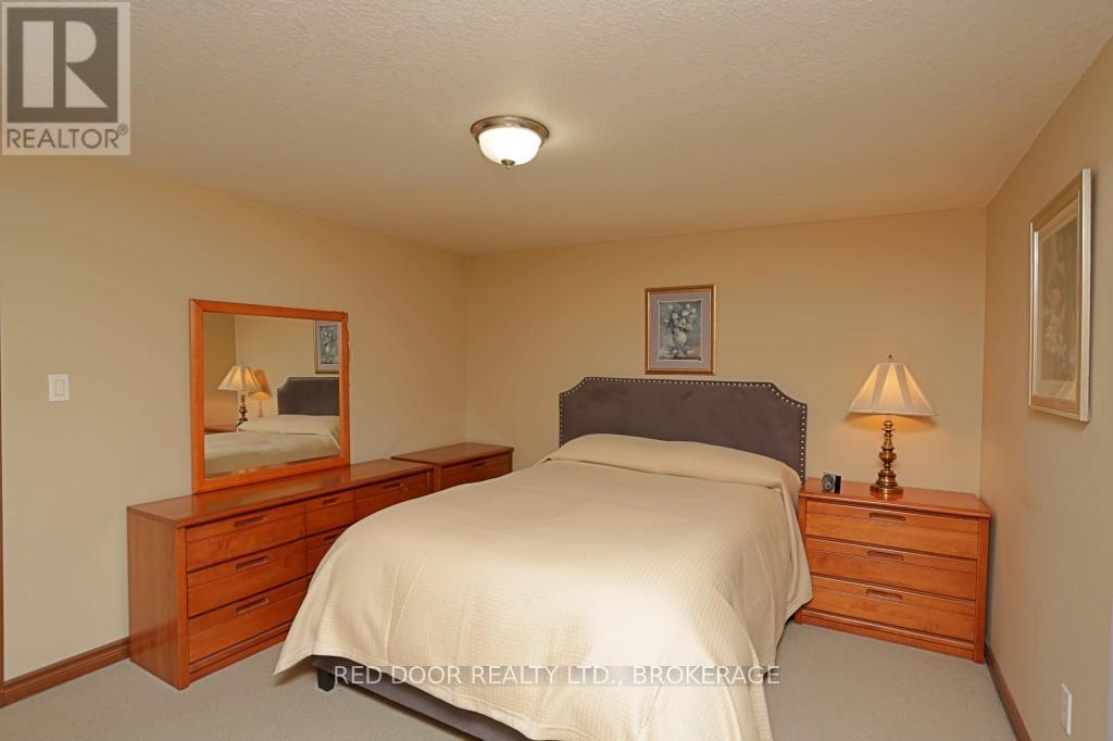41 Luton Crescent, St. Thomas, Ontario  N5R 5J9 - Photo 28 - X12417965