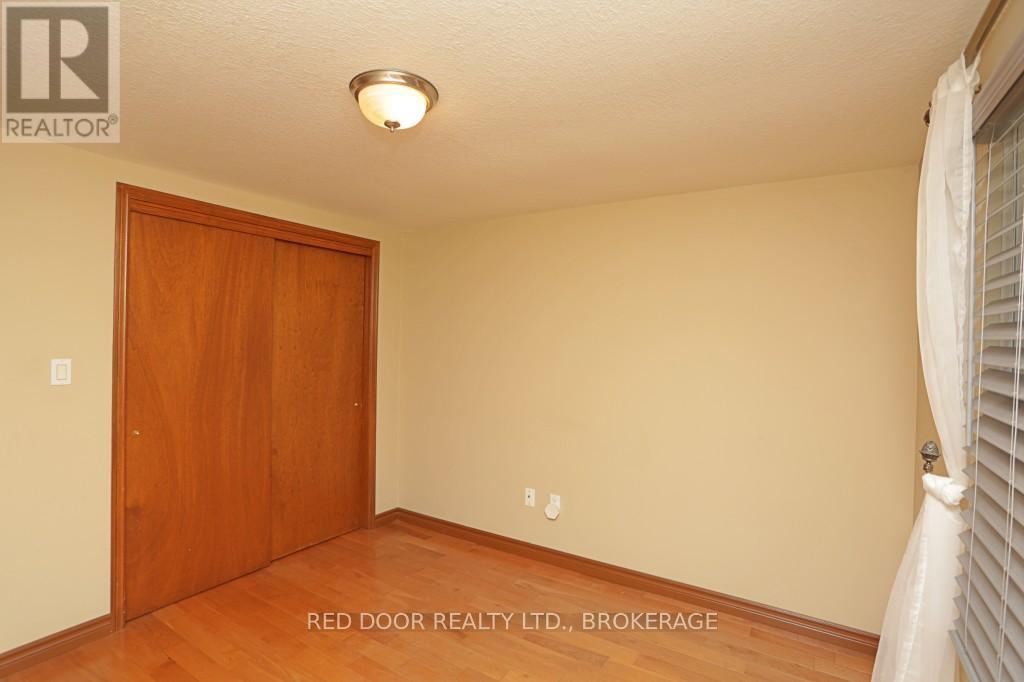 41 Luton Crescent, St. Thomas, Ontario  N5R 5J9 - Photo 31 - X12417965