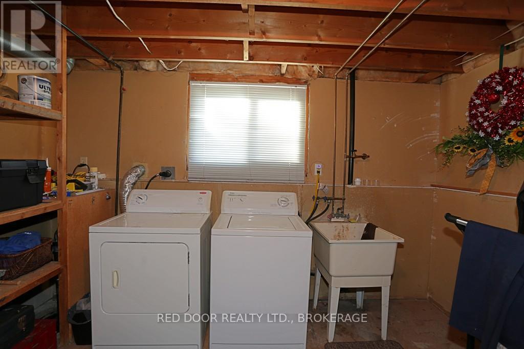 41 Luton Crescent, St. Thomas, Ontario  N5R 5J9 - Photo 37 - X12417965