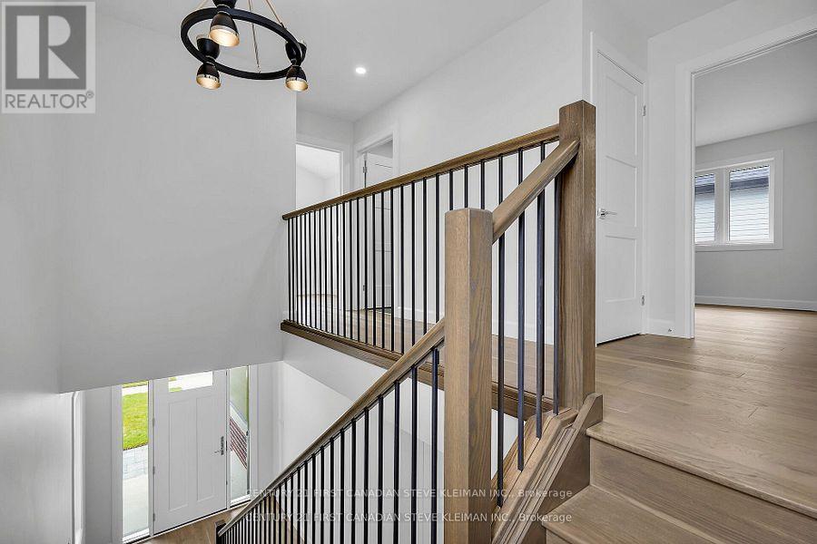 1331 Bush Hill Link, London North, Ontario  N6G 0X6 - Photo 15 - X12417973