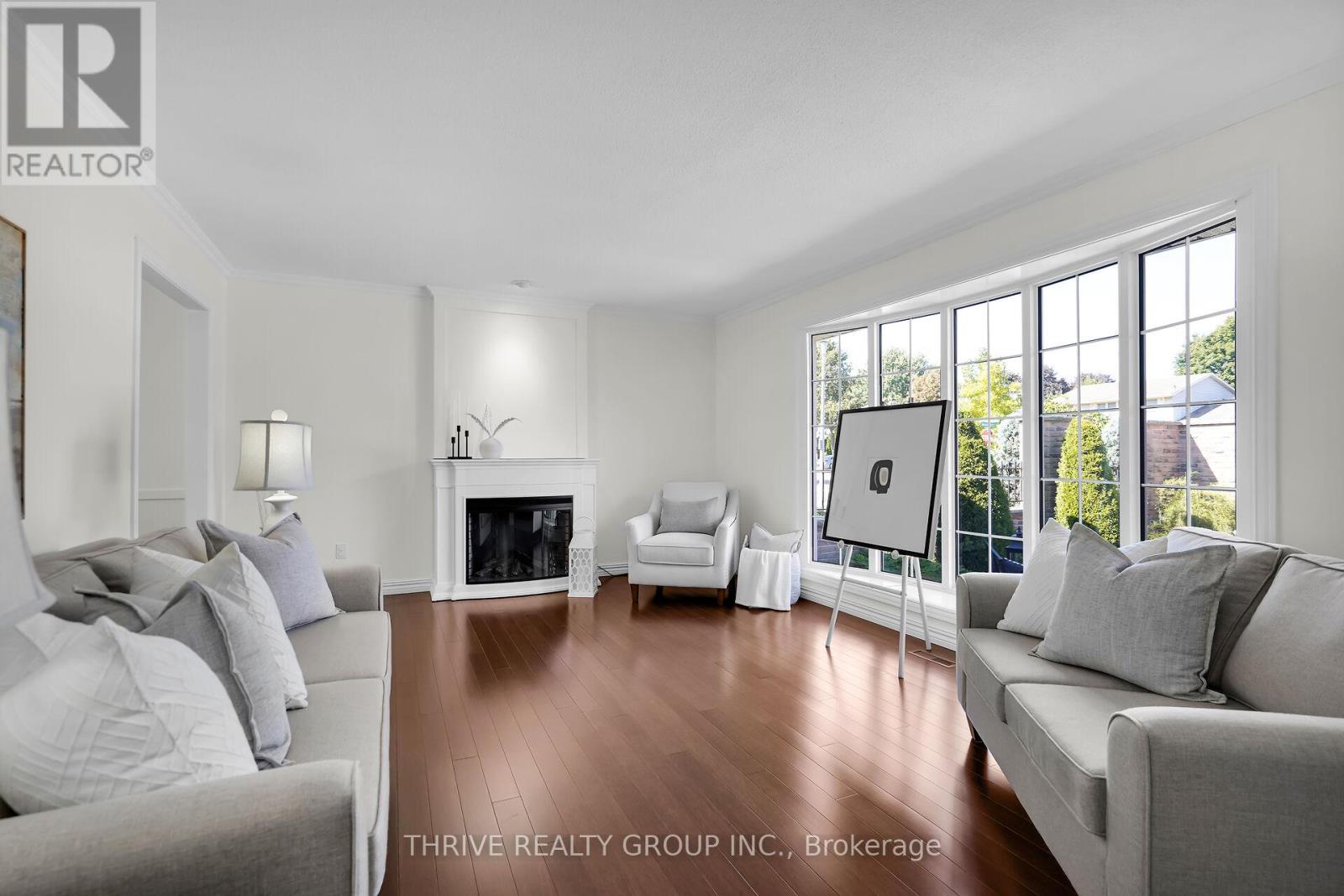 999 Farnham Road, London South, Ontario  N6K 1S3 - Photo 10 - X12417991