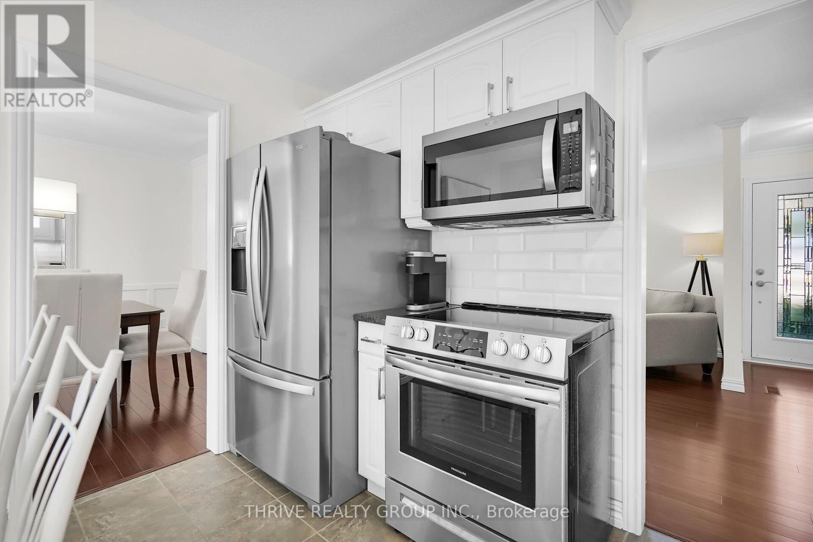 999 Farnham Road, London South, Ontario  N6K 1S3 - Photo 17 - X12417991