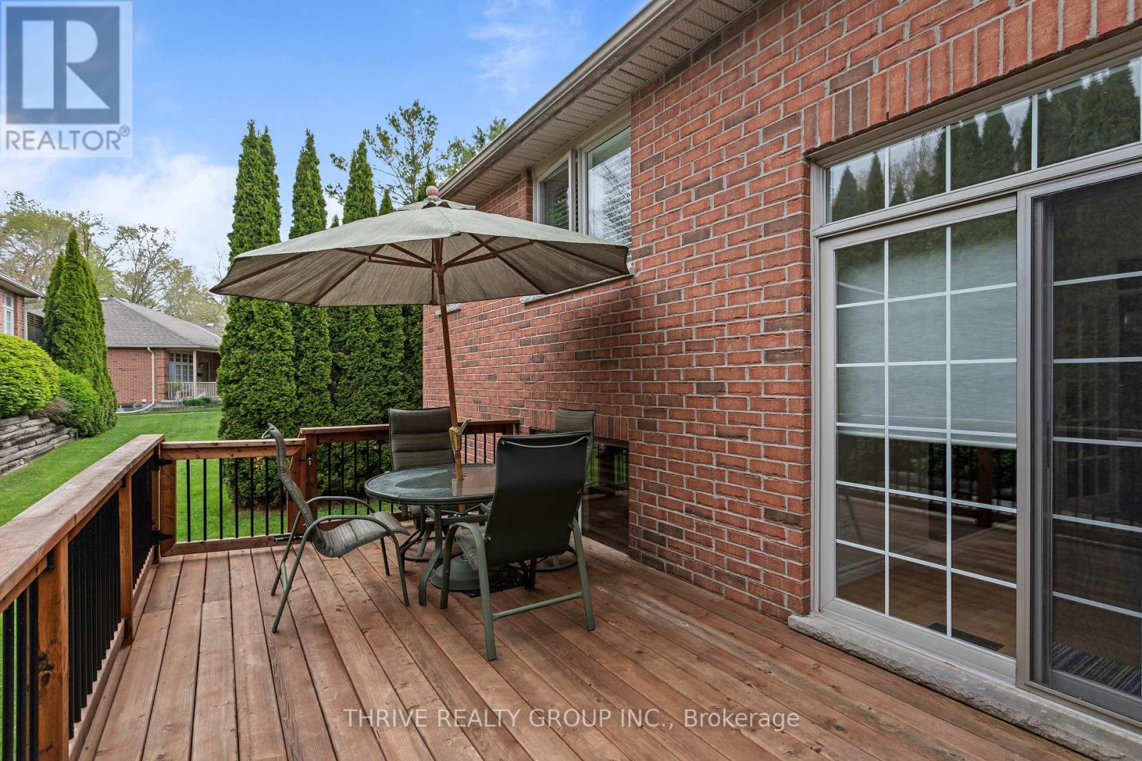 12 - 6 Cadeau Terrace, London South, Ontario  N6K 4W6 - Photo 45 - X12417992