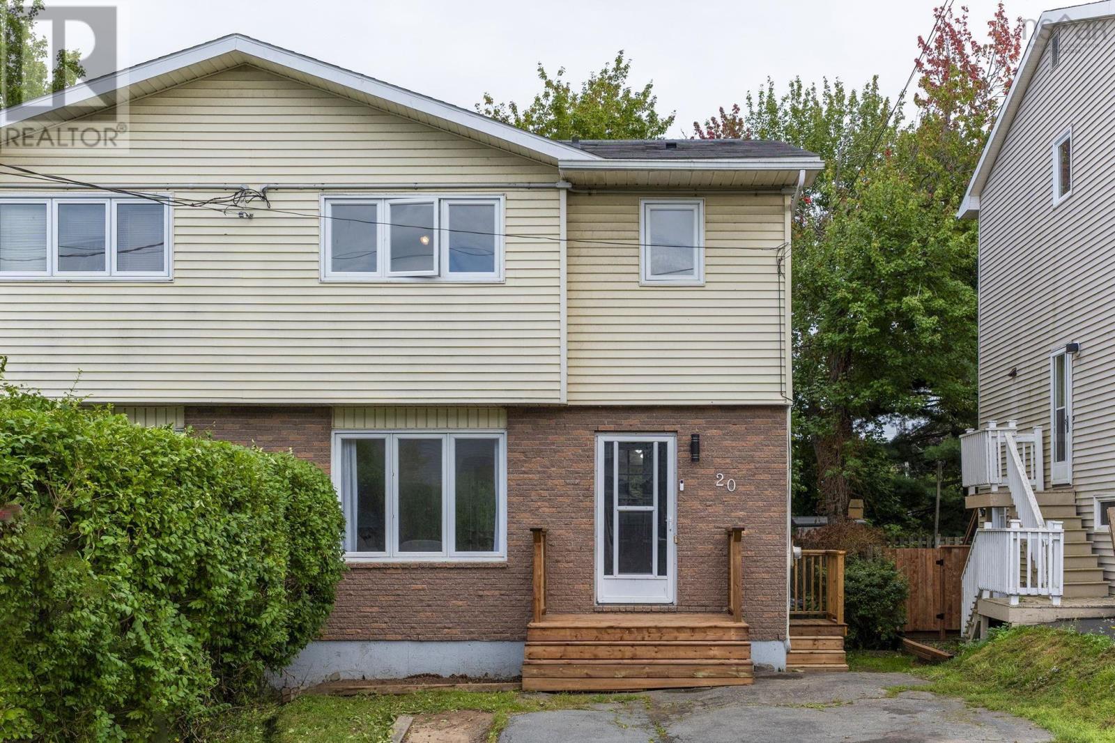Property at 20 Oakwood Court image 1