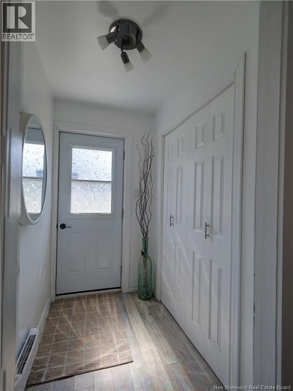 538 Scoullar Street, Oromocto, New Brunswick  E2V 1H1 - Photo 2 - NB127015