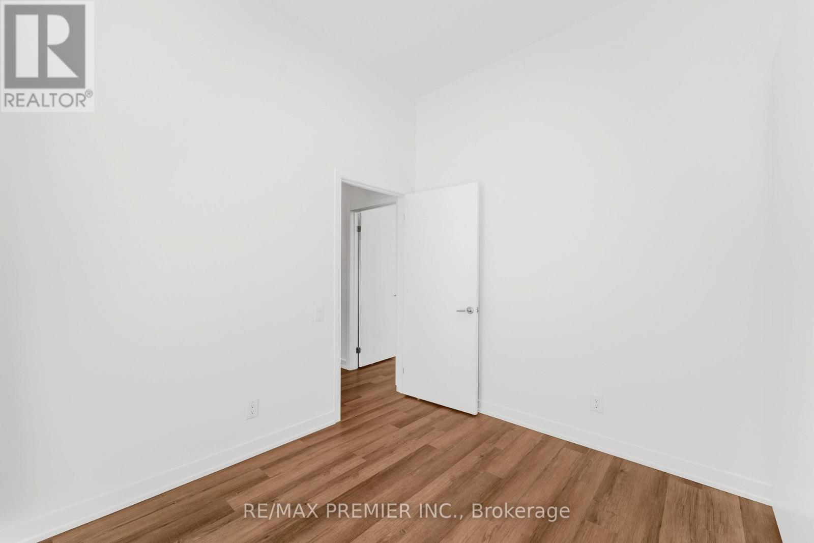 102 - 38 Monte Kwinter Court, Toronto, Ontario  M3H 0E2 - Photo 12 - C12417959