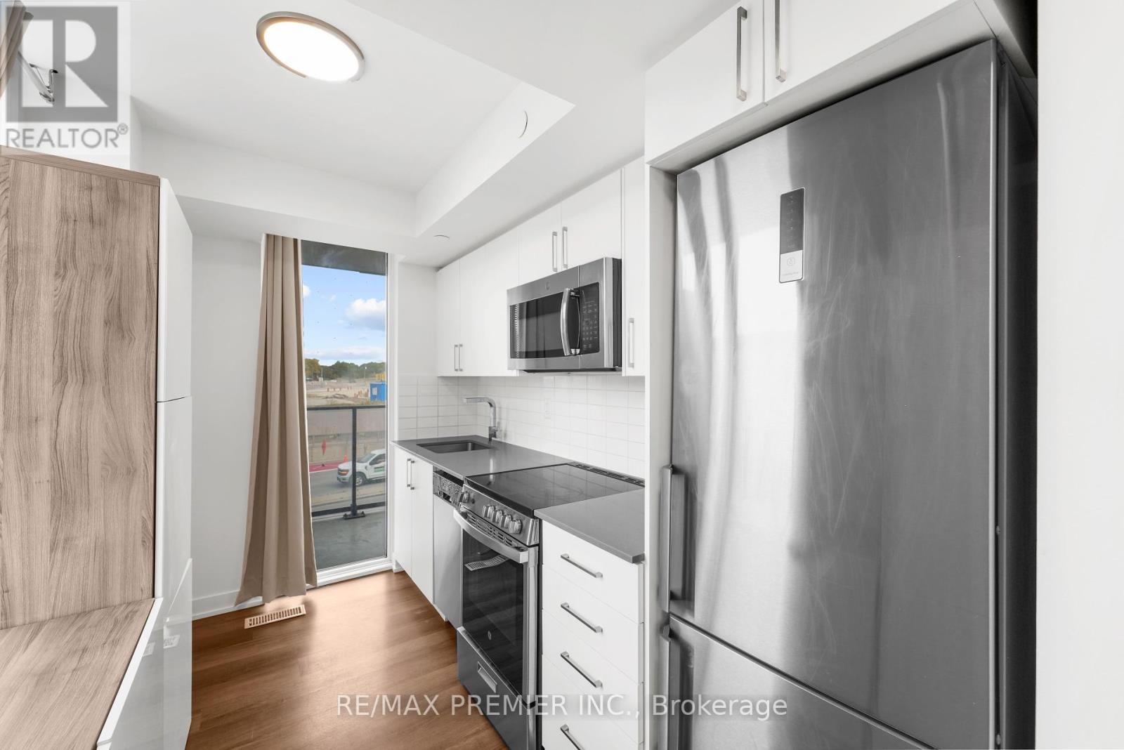 102 - 38 Monte Kwinter Court, Toronto, Ontario  M3H 0E2 - Photo 14 - C12417959