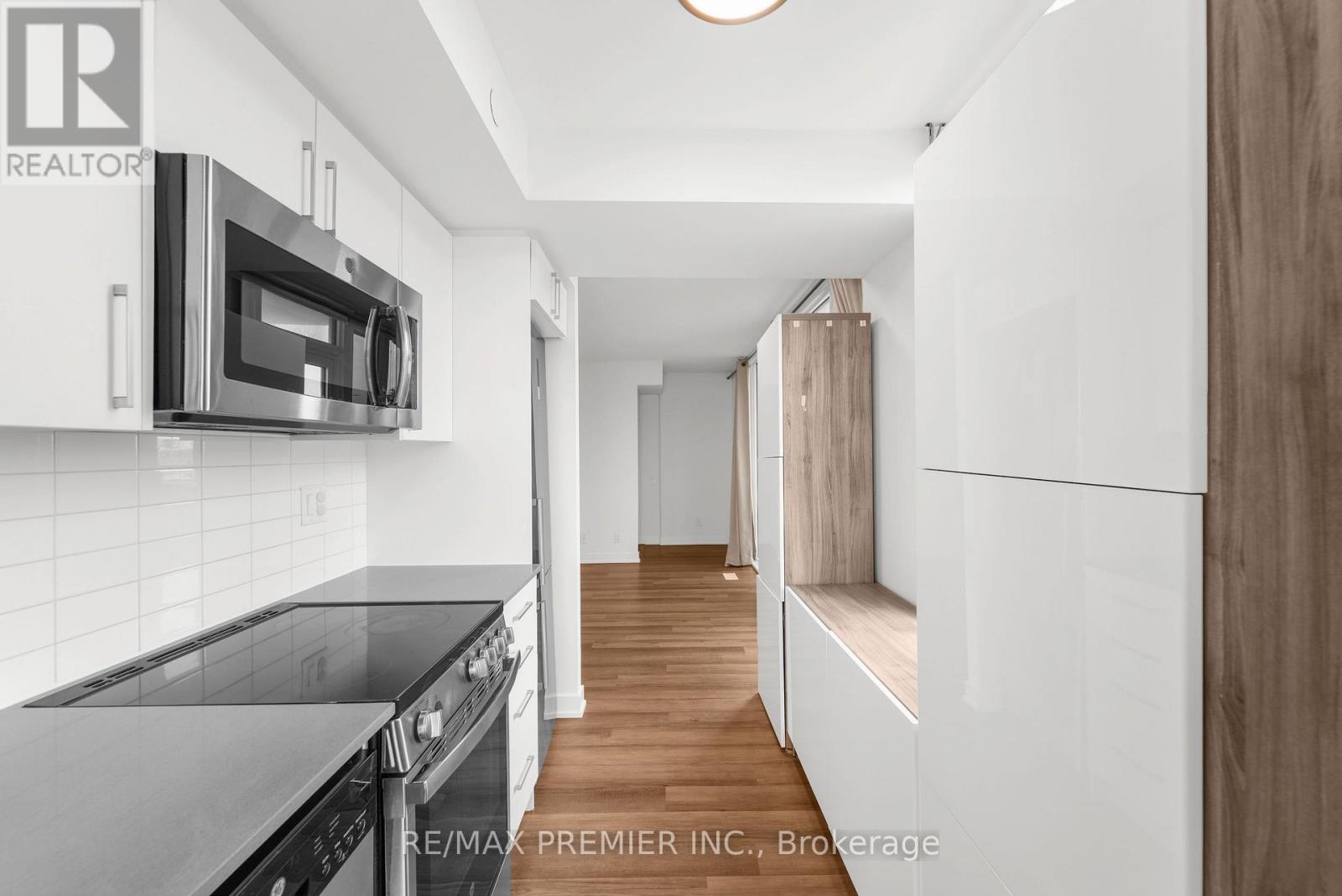 102 - 38 Monte Kwinter Court, Toronto, Ontario  M3H 0E2 - Photo 15 - C12417959