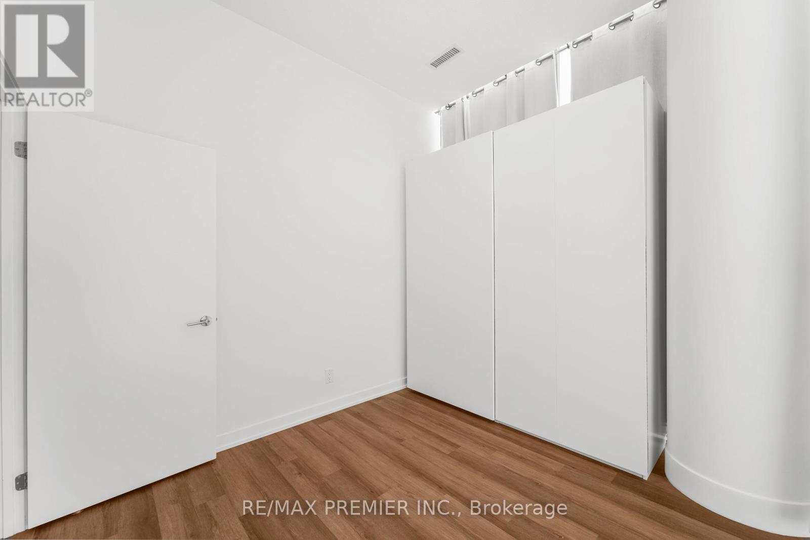 102 - 38 Monte Kwinter Court, Toronto, Ontario  M3H 0E2 - Photo 22 - C12417959