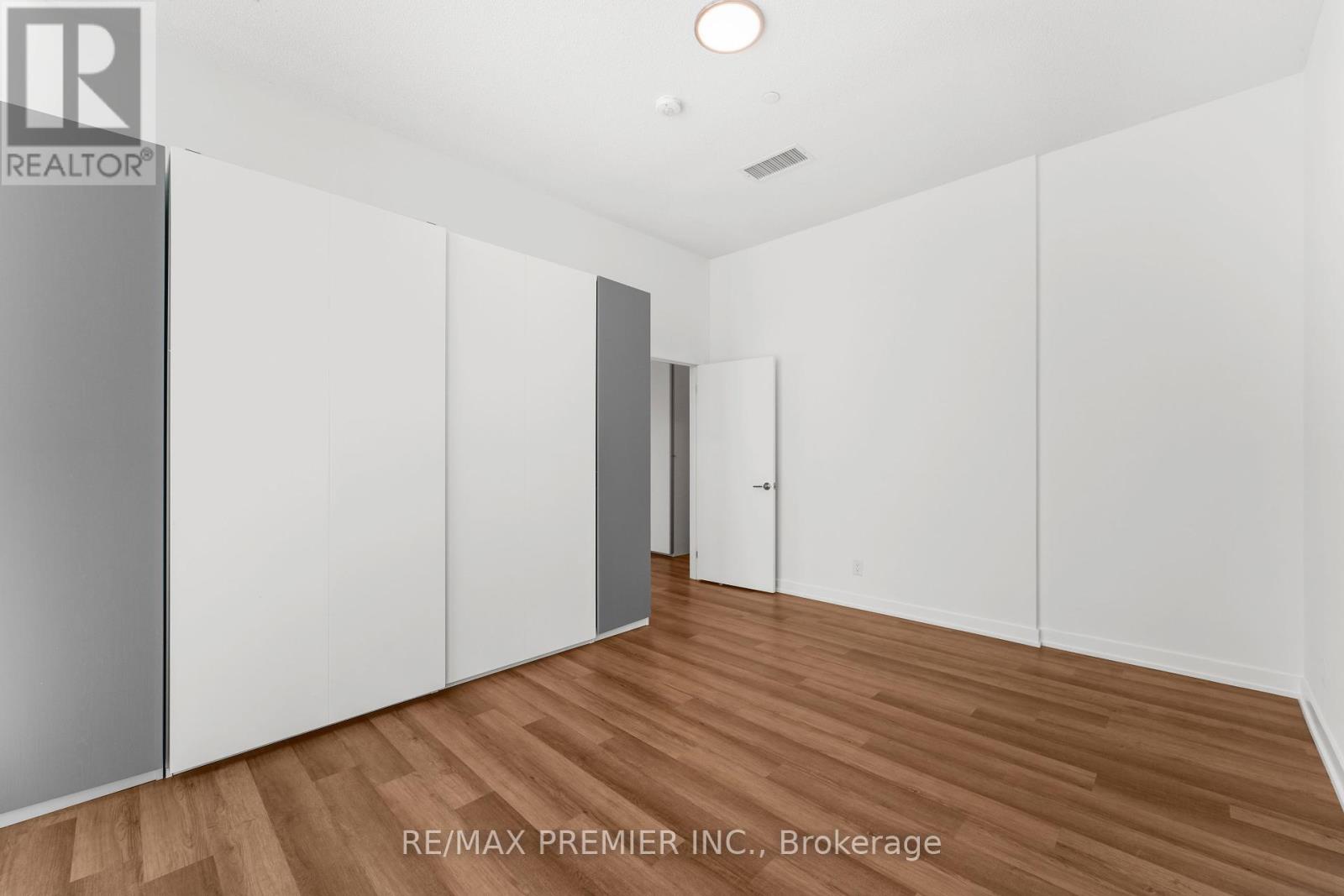 102 - 38 Monte Kwinter Court, Toronto, Ontario  M3H 0E2 - Photo 23 - C12417959