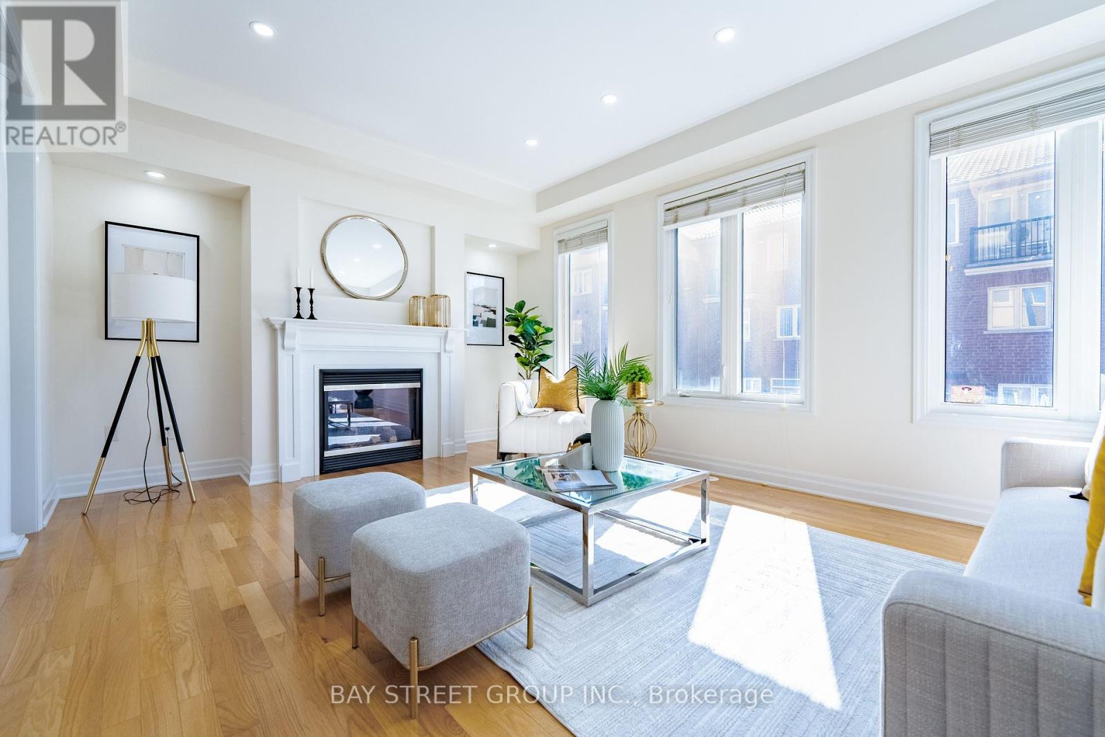 15a Ferguson Street, Toronto, Ontario  M1L 0C2 - Photo 3 - E12417962