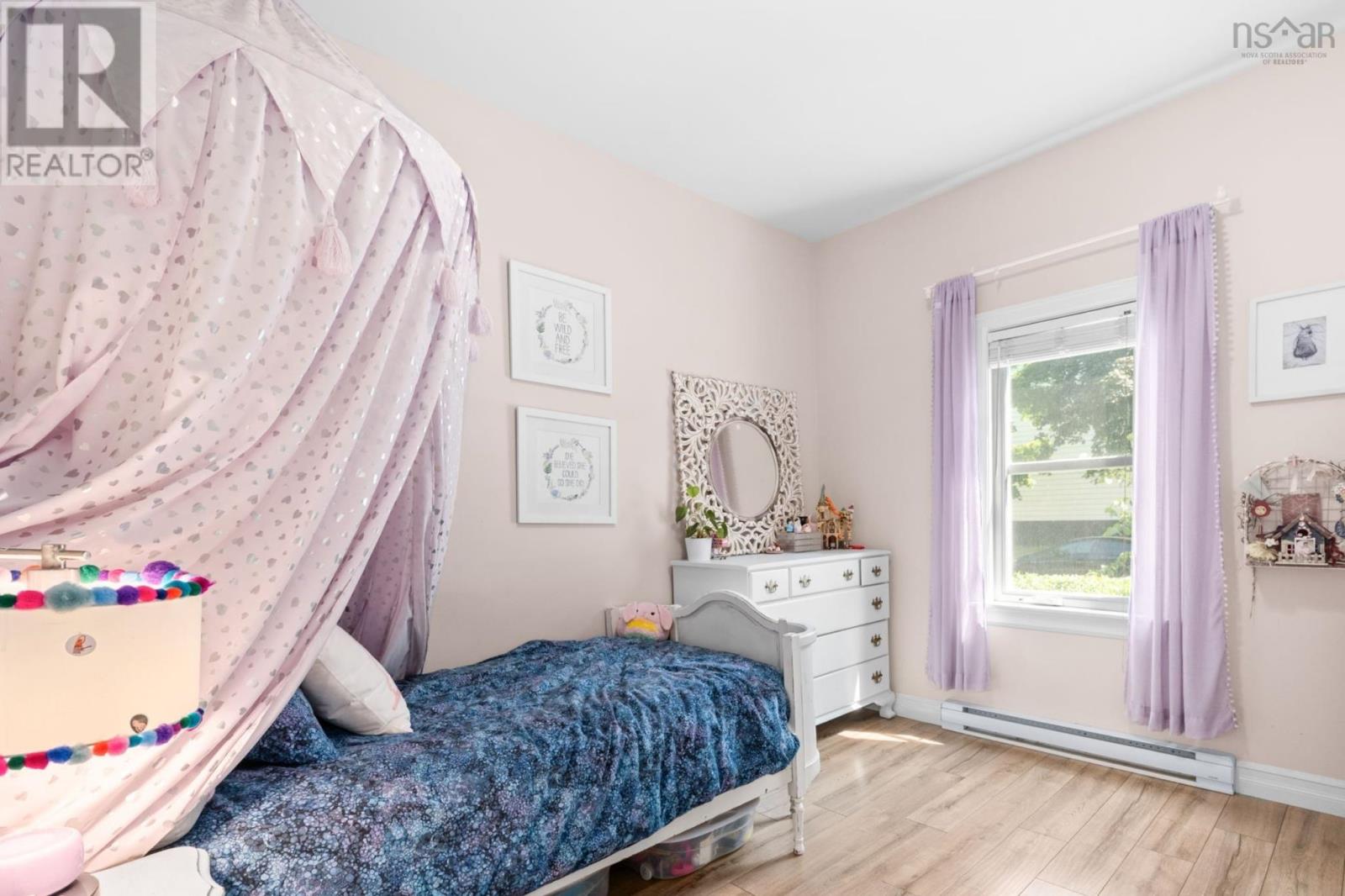 6354 Pepperell Street, Halifax, Nova Scotia  B3H 2P4 - Photo 16 - 202523697