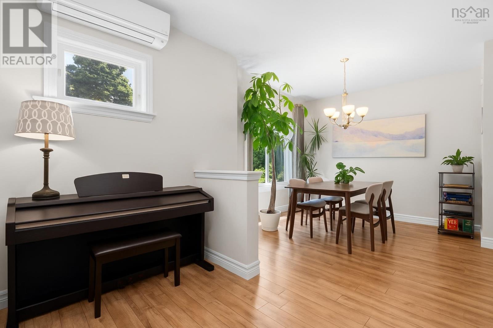6354 Pepperell Street, Halifax, Nova Scotia  B3H 2P4 - Photo 6 - 202523697