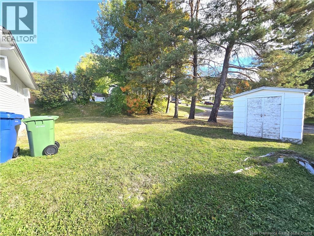 19 J.-Gaspard-Boucher Avenue, Edmundston, New Brunswick  E3V 1P4 - Photo 37 - NB127107