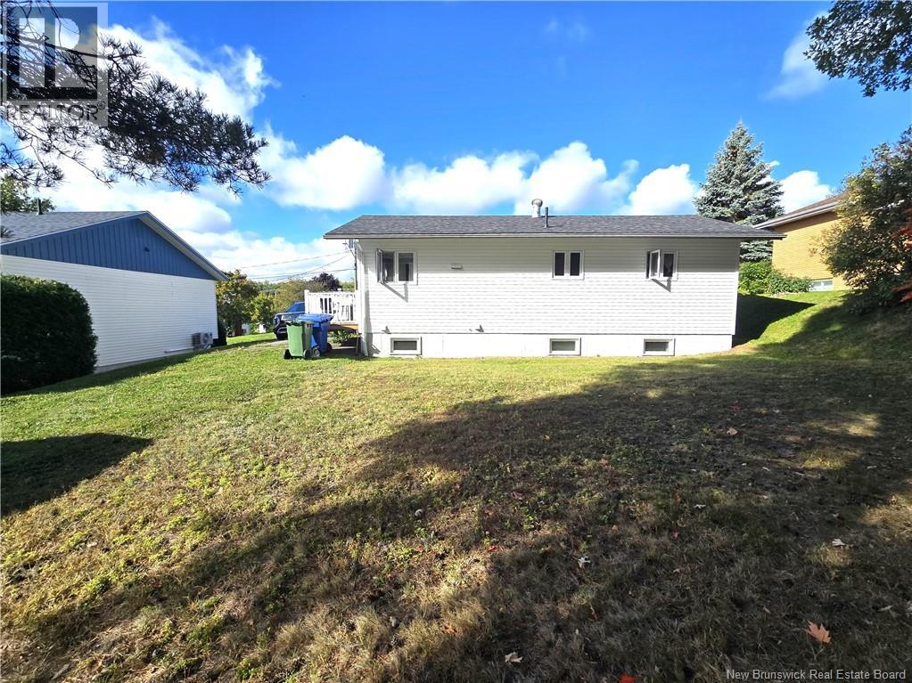 19 J.-Gaspard-Boucher Avenue, Edmundston, New Brunswick  E3V 1P4 - Photo 41 - NB127107