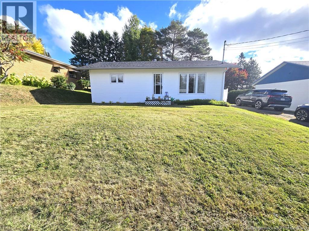 19 J.-Gaspard-Boucher Avenue, Edmundston, New Brunswick  E3V 1P4 - Photo 49 - NB127107