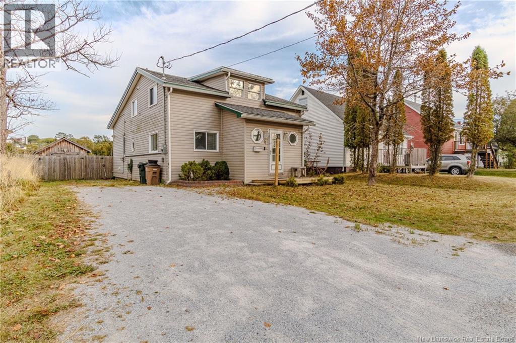 11 Mackay Street, Saint John, New Brunswick  E2H 2G3 - Photo 3 - NB126722