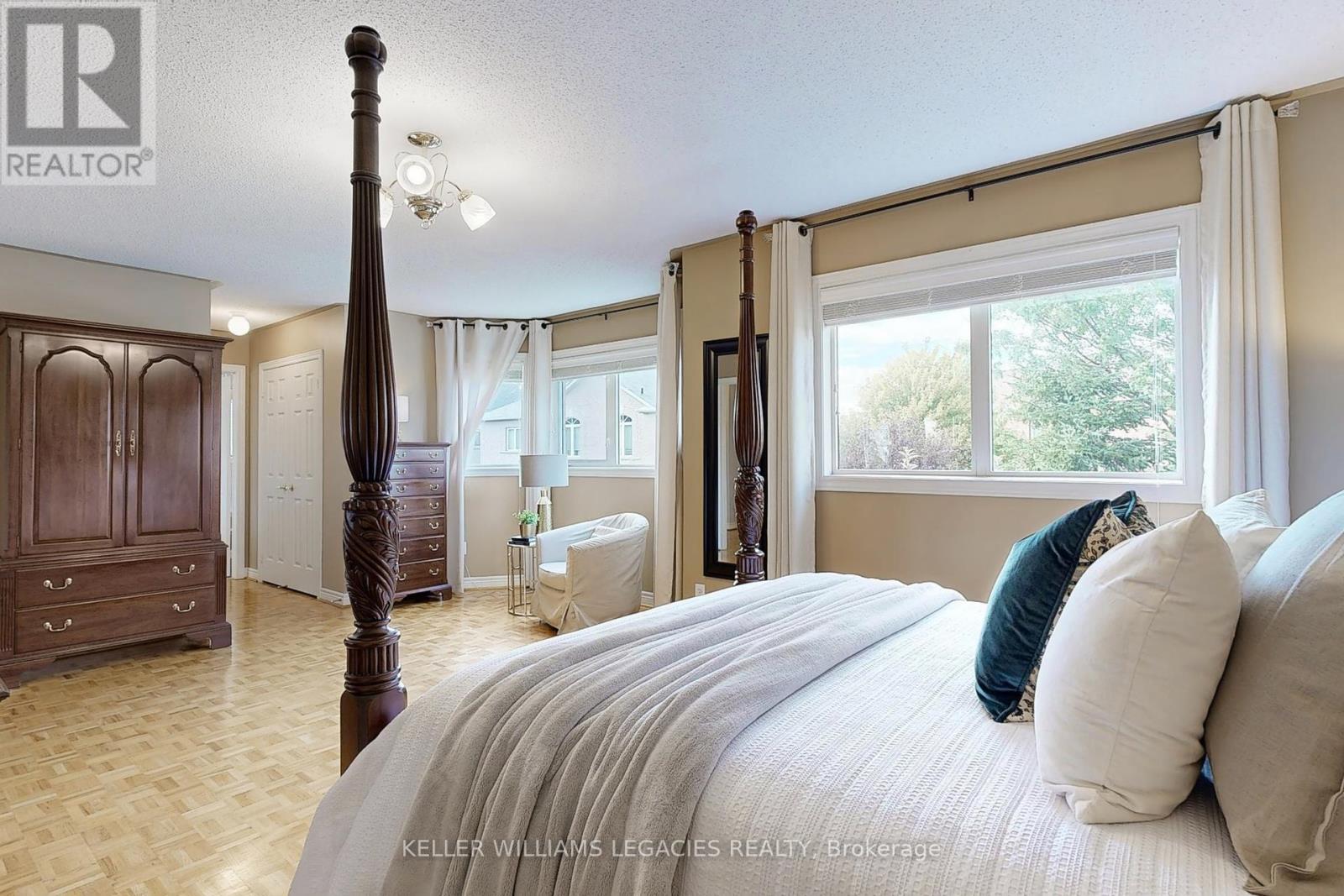 304 Maria Antonia Road, Vaughan, Ontario  L4H 2Z1 - Photo 14 - N12417954