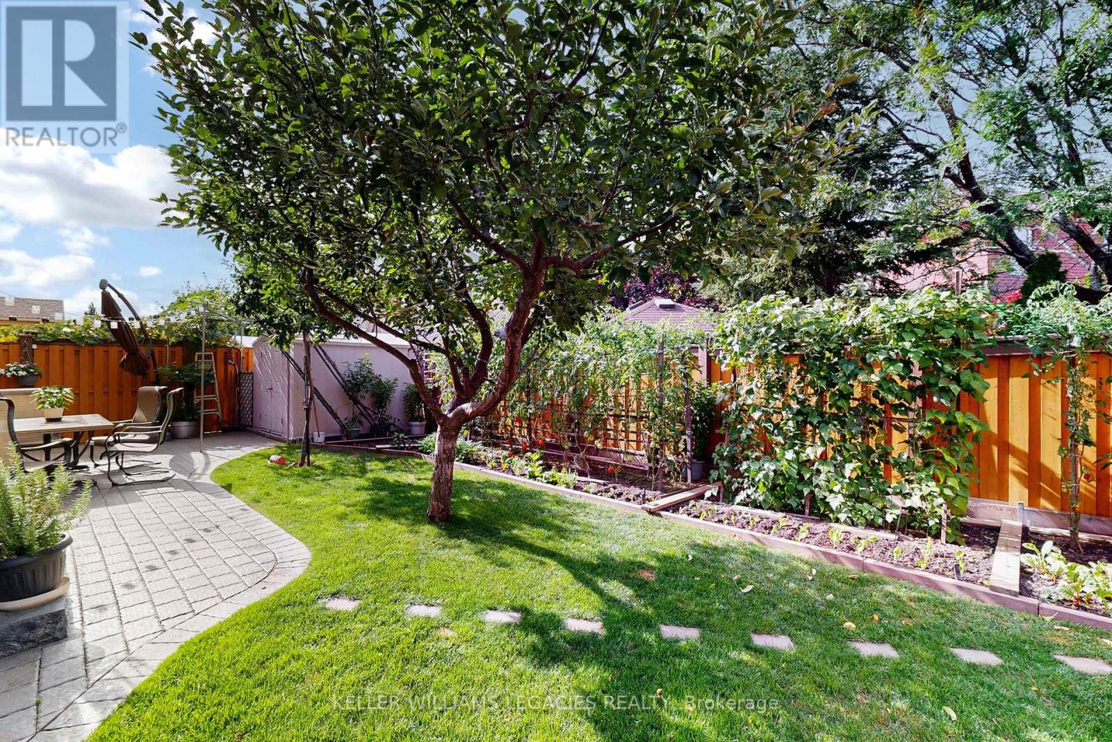 304 Maria Antonia Road, Vaughan, Ontario  L4H 2Z1 - Photo 30 - N12417954