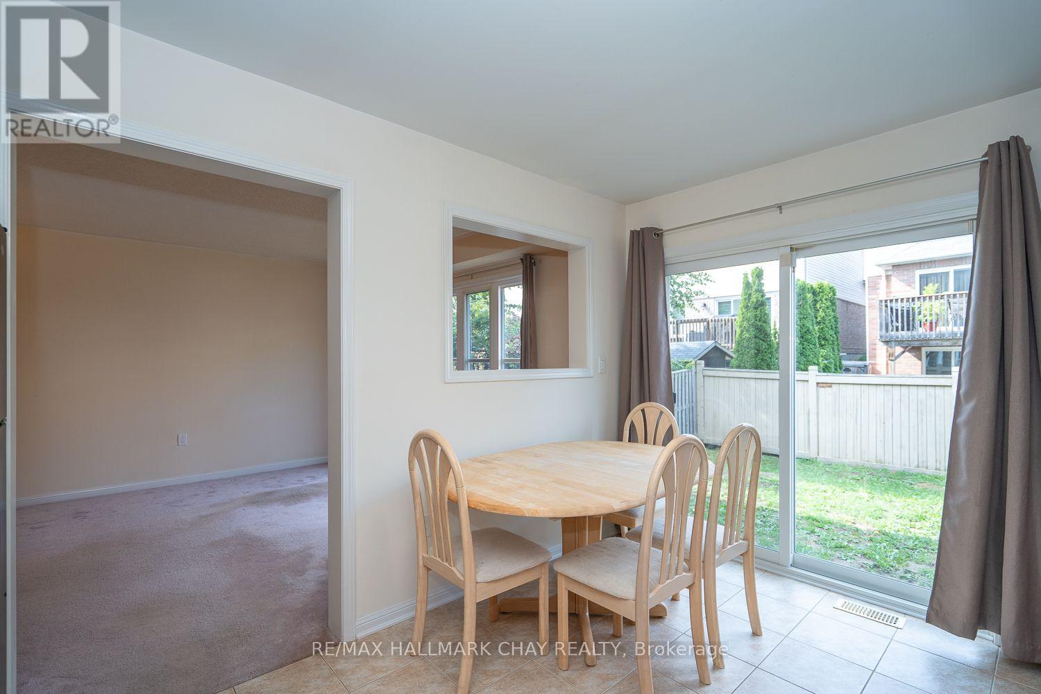 20 Steele Street, New Tecumseth, Ontario  L9R 0E6 - Photo 12 - N12417990
