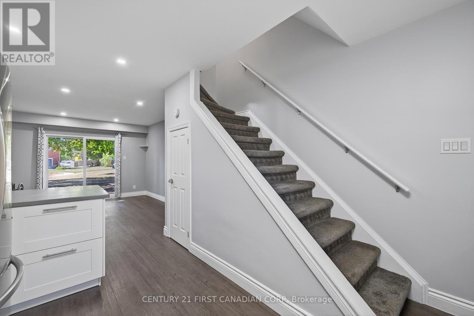 102 - 1090 Kipps Lane, London East, Ontario  N5Y 1V4 - Photo 17 - X12418022