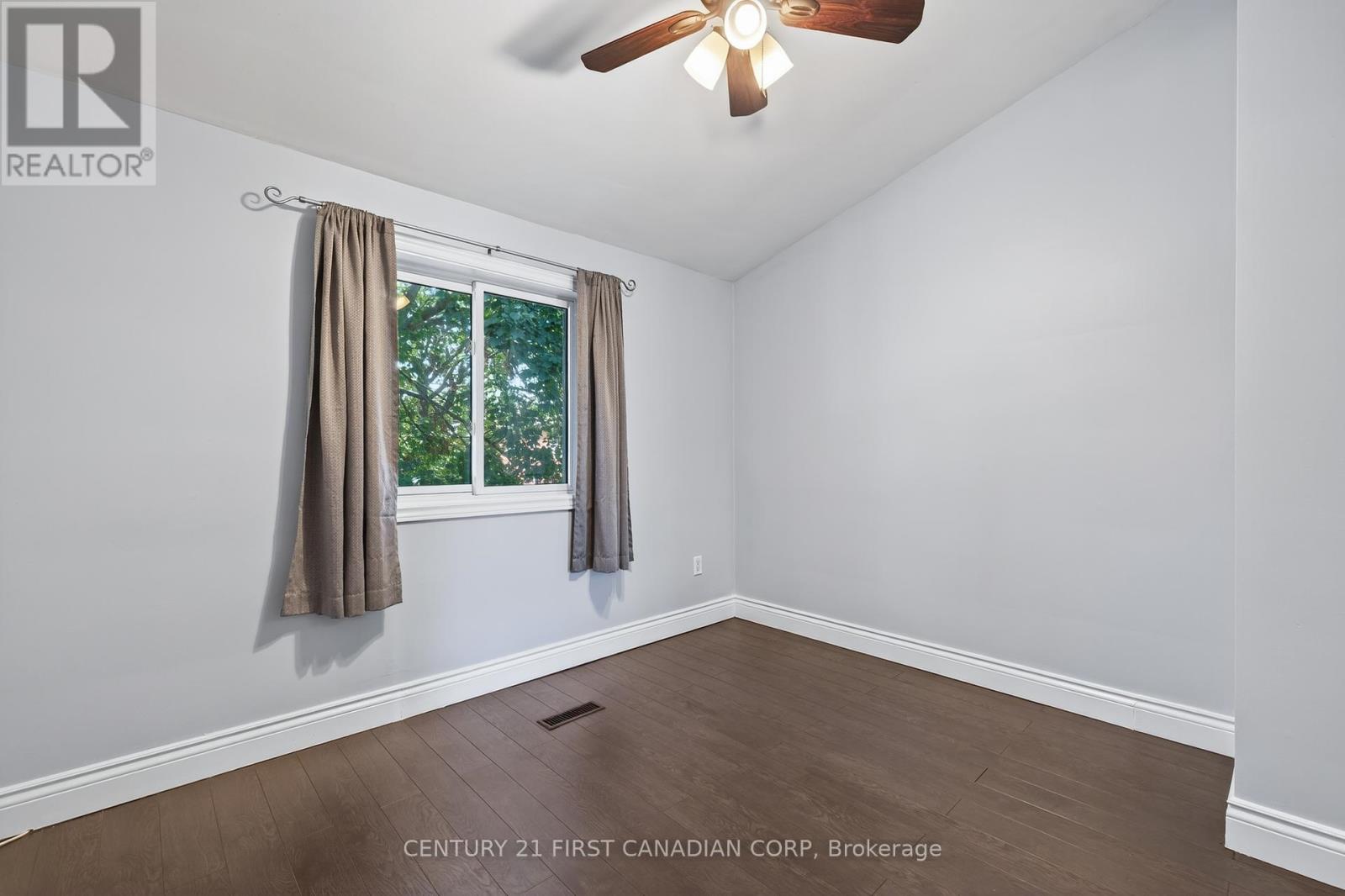 102 - 1090 Kipps Lane, London East, Ontario  N5Y 1V4 - Photo 23 - X12418022