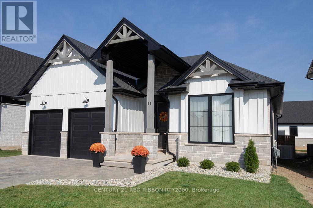 11 Briscoe Crescent, Strathroy-Caradoc, Ontario  N7G 4E1 - Photo 45 - X12418032