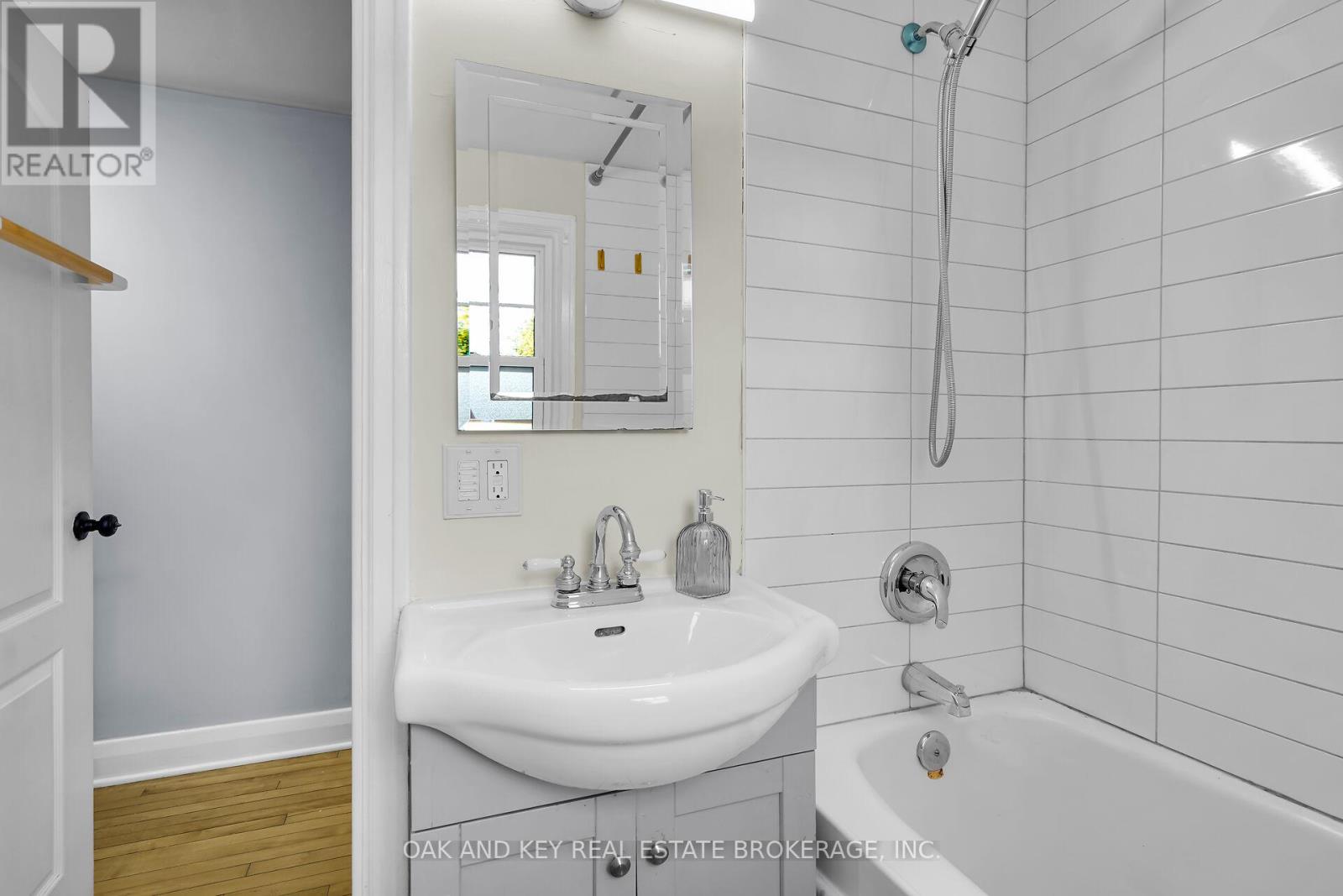 114 Lyman Street, London East, Ontario  N5Y 1M8 - Photo 16 - X12418037